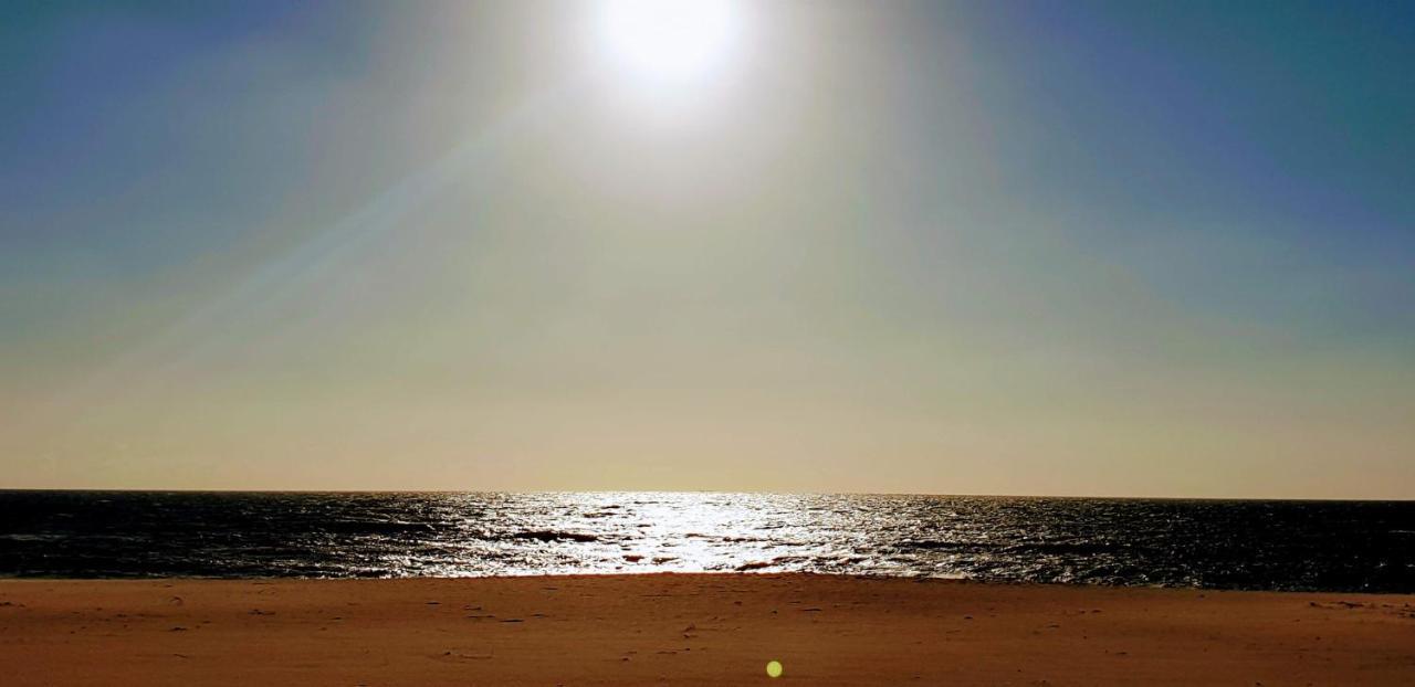 The Shore @ Atlantic Beach - Waterfront Beach House, Tiny Pool, Terrasse Espinho (Aveiro) Exterior foto